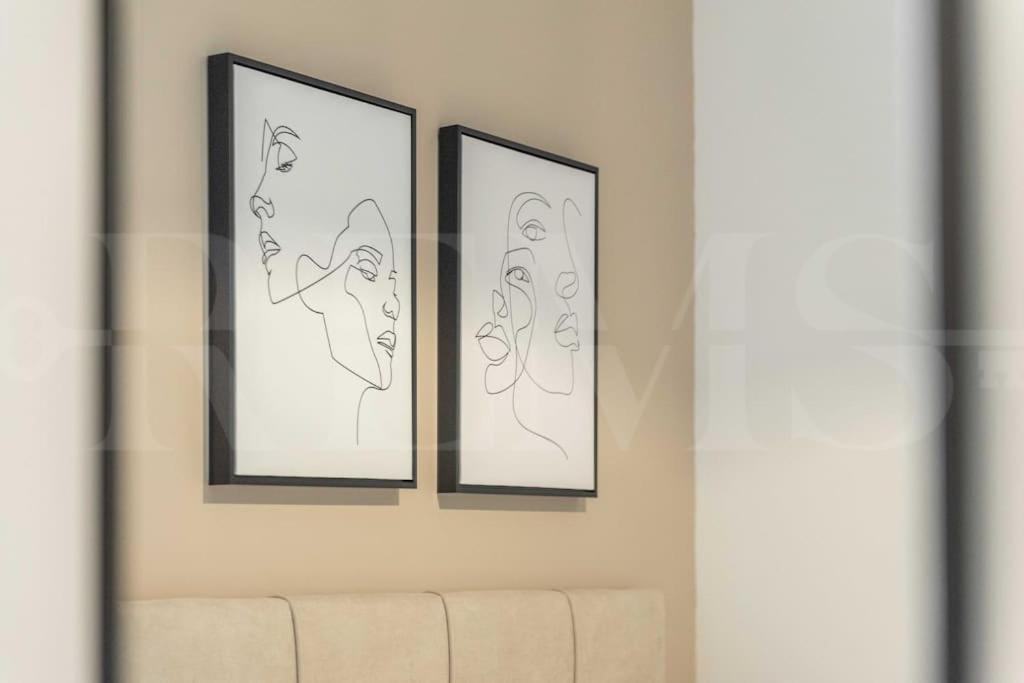 Modern Apartment With Patio & Parking By Rems Málaga Exteriör bild